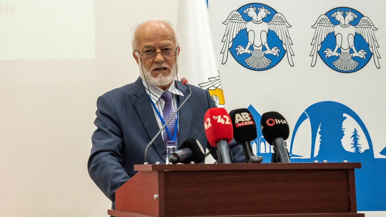 Binali Yıldırım, 7. Uluslararası Mâtürîdîlik Sempozyumu için Selçuk Üniversitesinde